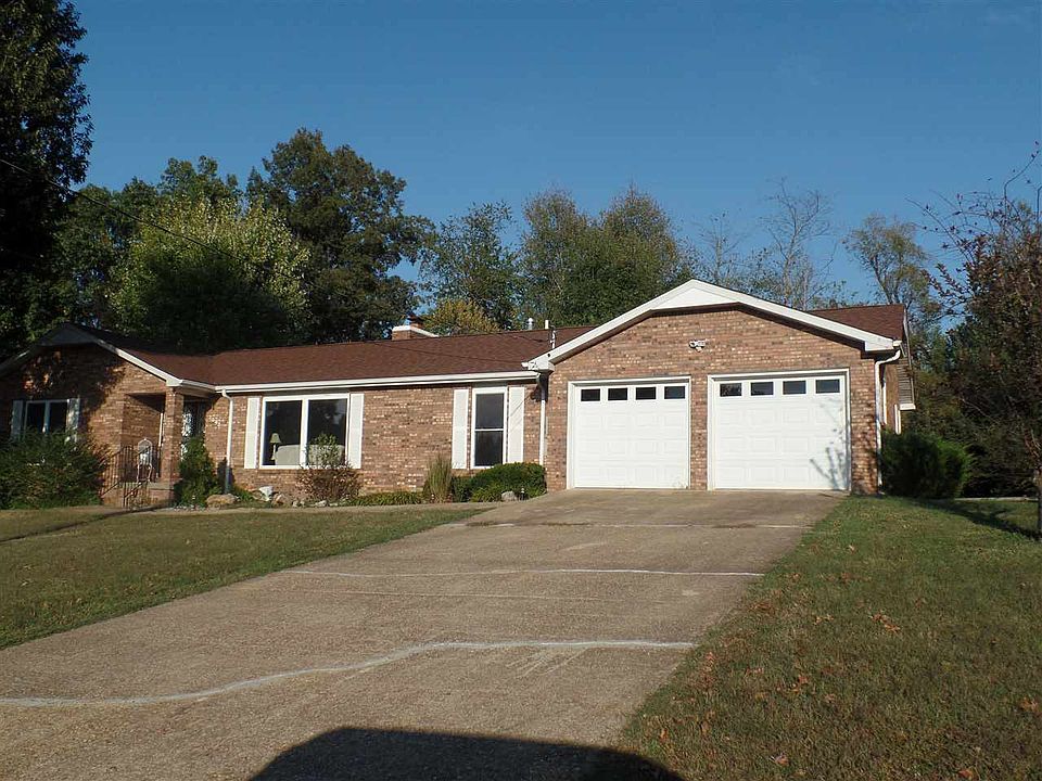 1st image of 2542 Fox Dr
