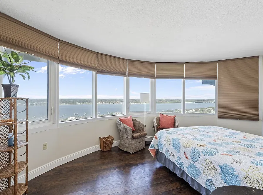 2 bed, 1275 sqft, $2,800 — Photo 4