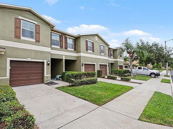 3rd image of 2711 ISABELLA VALLEY COURT
