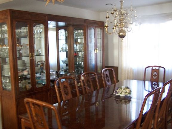 4th image of 170 Underhill Ave