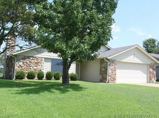 272 N Spruce Ave, Bartlesville, OK 74006