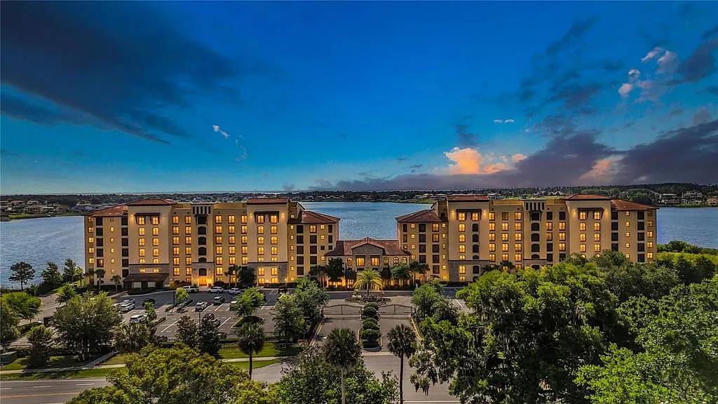 3 bed, 3.0 bath, 1568 sqft, $3,750 — Photo 1