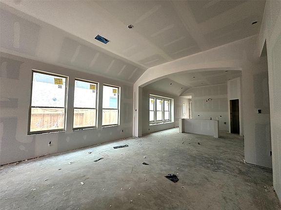 3rd image of 5034 Henry Merritt St