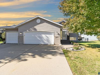 4801 S Emma Ln, Sioux Falls, SD, 57106