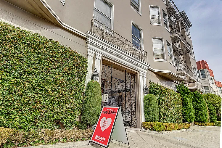 2240 Golden Gate Ave — Photo 20