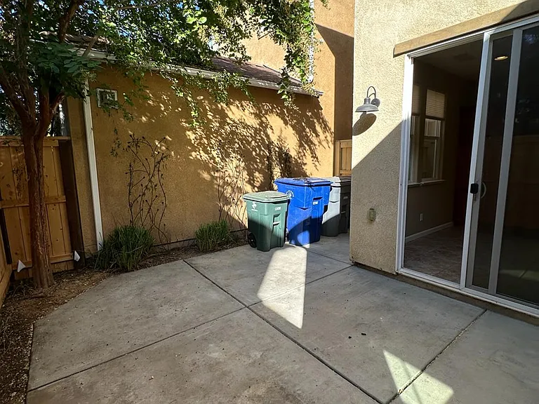 1732 N Dutch Ave — Photo 39