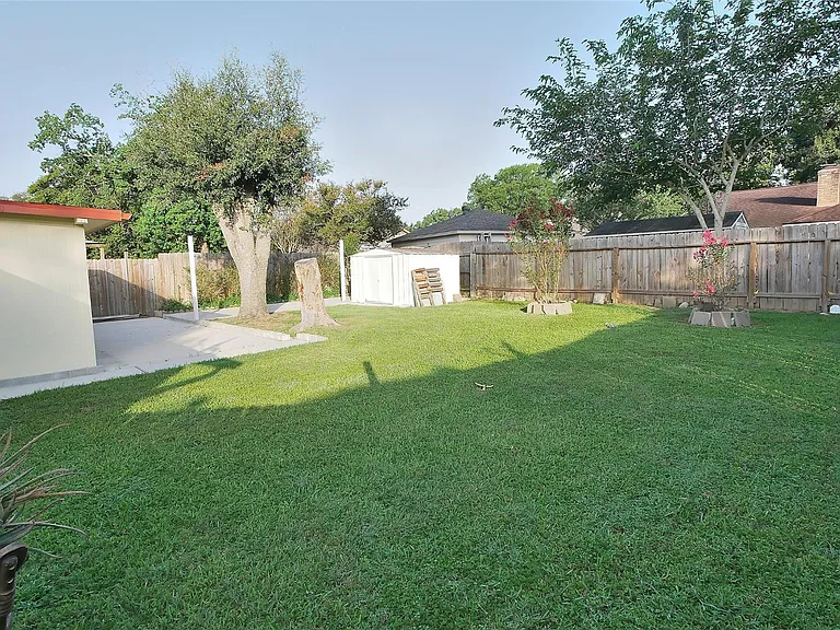 1018 Three Forks Dr — Photo 17