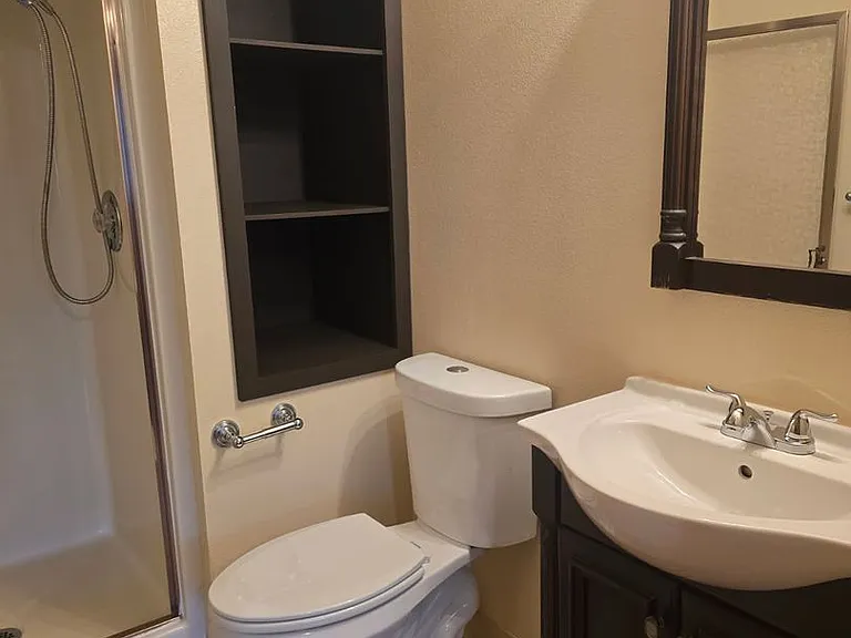 Latitude 44 Apartments — Photo 28