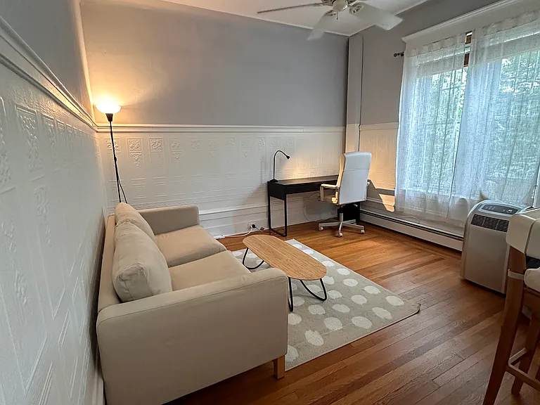 548 Orange St #205 — Photo 7