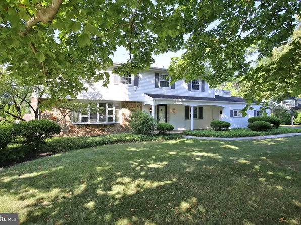 1174 W Main St, Ephrata, PA 17522