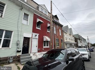 806 W Race St, Pottsville, PA 17901