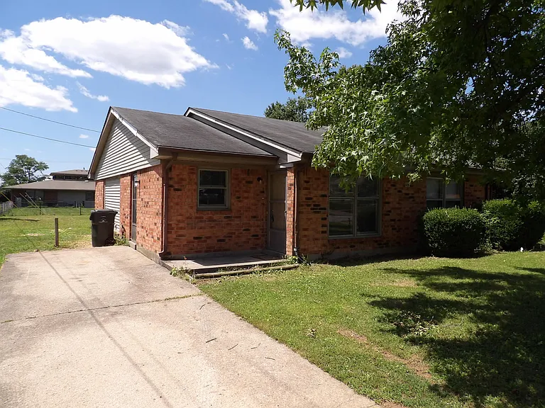 115 Potomac Ct #A — Photo 4