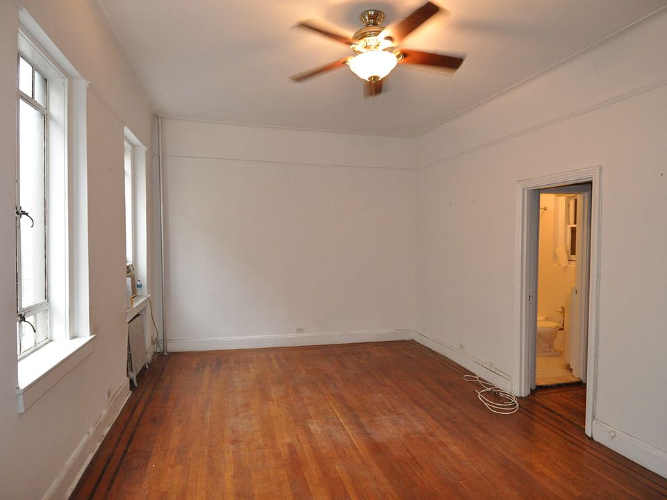 1st image of 320 Bleecker St APT 2A