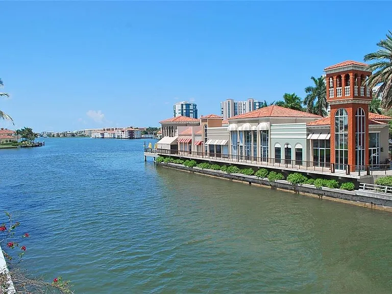 4001 Gulf Shore Blvd N #505 — Photo 20