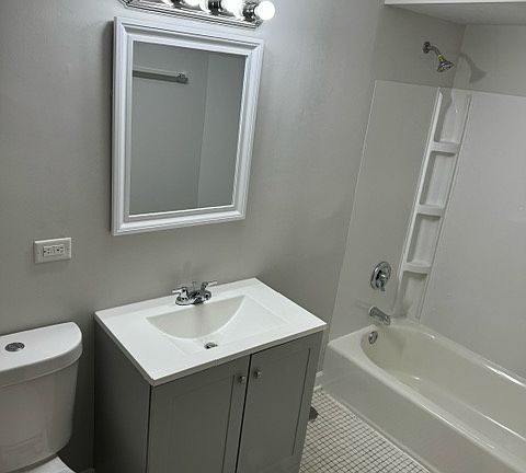 5th image of 1908-16 W Vermont Ave #1910-4