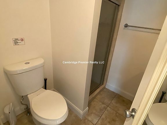 4th image of 23 Rossmore St #2