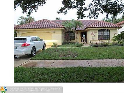 3rd image of 4060 NW 5th Dr
