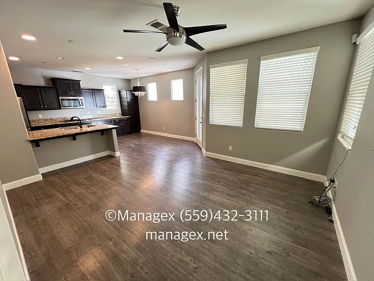 3658 Alcove Way — Photo 2