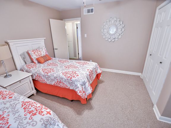 2nd image of 509 Brentwood Blvd
