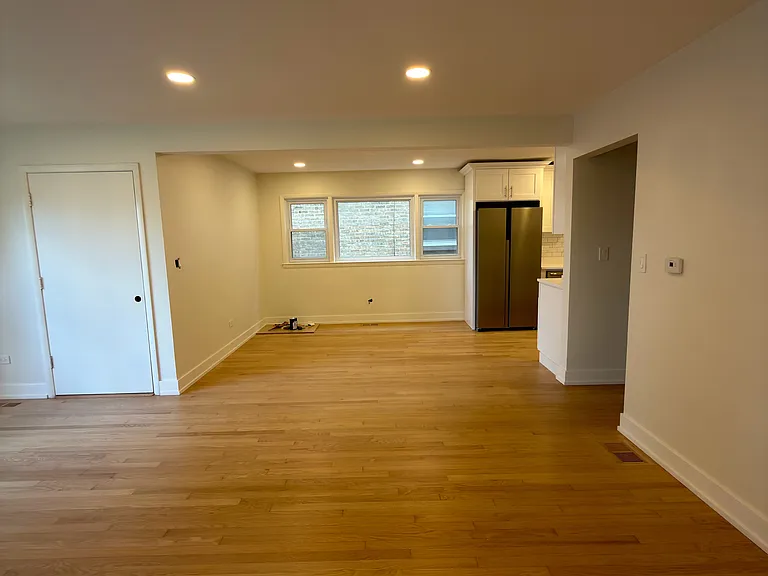 2706 N Melvina Ave #1 — Photo 18