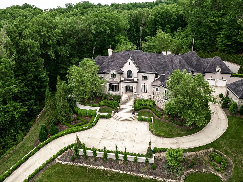 洋書 Mountain Houses 26 Pineview Ave, Mohnton, PA 19540 | MLS #PABK2059566 | Zillow