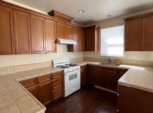 560 Beckman Way, Merced, CA 95348