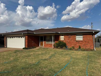 520 N Meramac Dr, Hennessey, OK, 73742