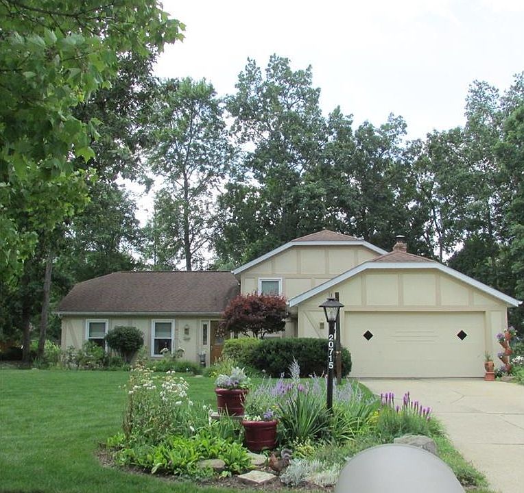 1st image of 20715 Forestwood Dr