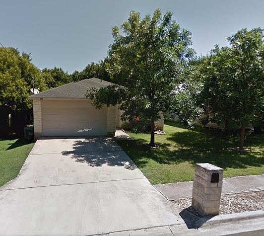 Front of House/Garage