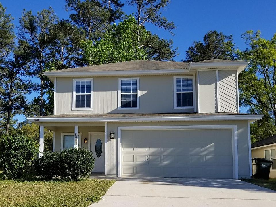 1st image of 1062 Buccaneer Blvd