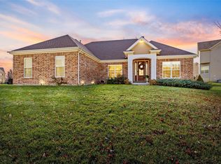 518 Autumn Gate Ct, Lake Saint Louis, MO 63367