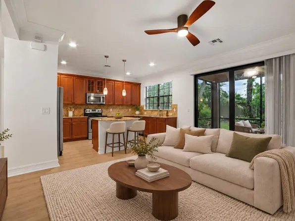 13011 Riverwalk Cir N, Plantation, FL 33325