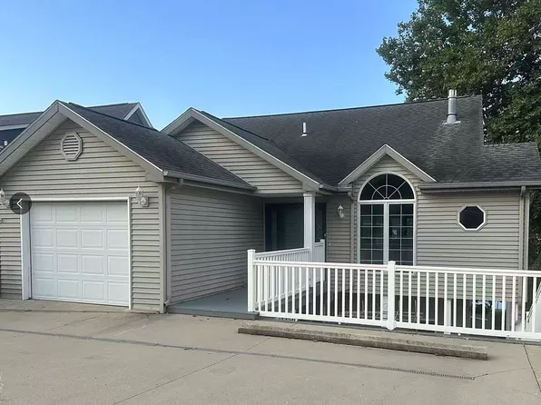 2320 Lane 150 Hamilton Lk, Hamilton, IN 46742
