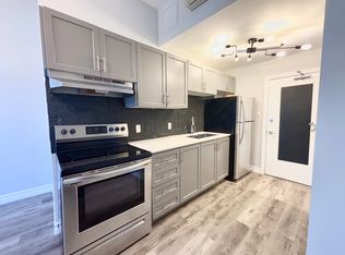 295 James St N #1, Hamilton, ON L8R2L4