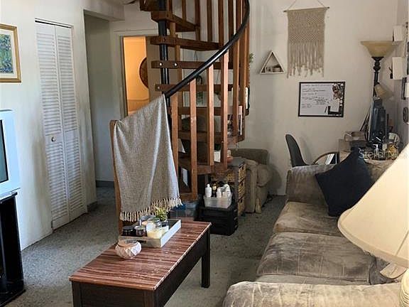 2nd image of 2134 Bradford St APT 404