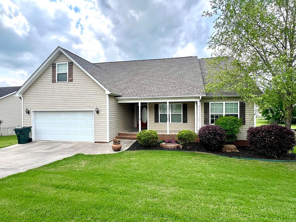 1st image of 147 Gladstone Dr