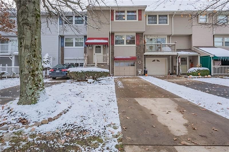 1st image of Cranston Dr