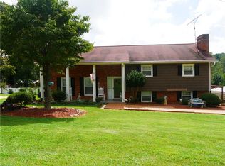 730 Lacock Ave, Rural Hall, NC 27045