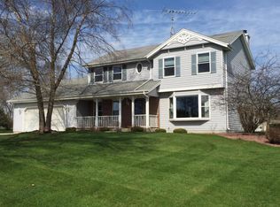 N153 Stone Ridge Ct, Random Lake, WI 53075