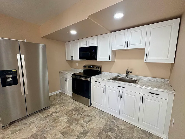42 Seaview Ave #1 — Photo 4