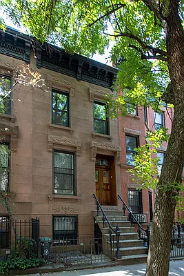 Rented by Erica Sullivan, LREB | media 16