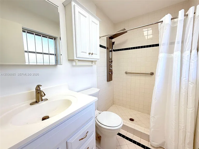 11711 NW 29th St — Photo 18
