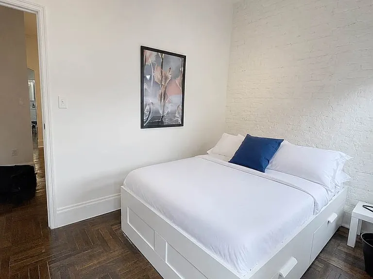 516 E 11th St #2A — Photo 6