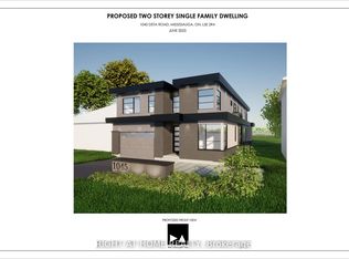 1045 Deta Rd, Mississauga, ON L5E2R4