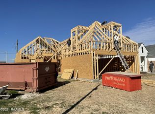 130 San Sebastian Dr, Youngsville, LA 70592