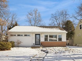 789 S Spring Rd, Elmhurst, IL 60126