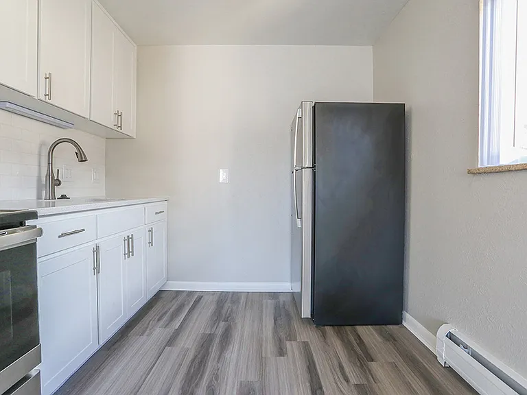 160 S Emerson St — Photo 18