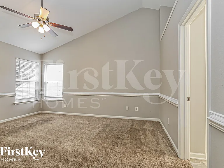 3690 Fiddlers Glenn Ct — Photo 12