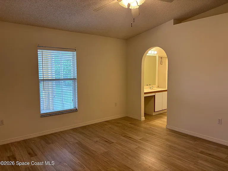 1776 Vista Lake Cir — Photo 13