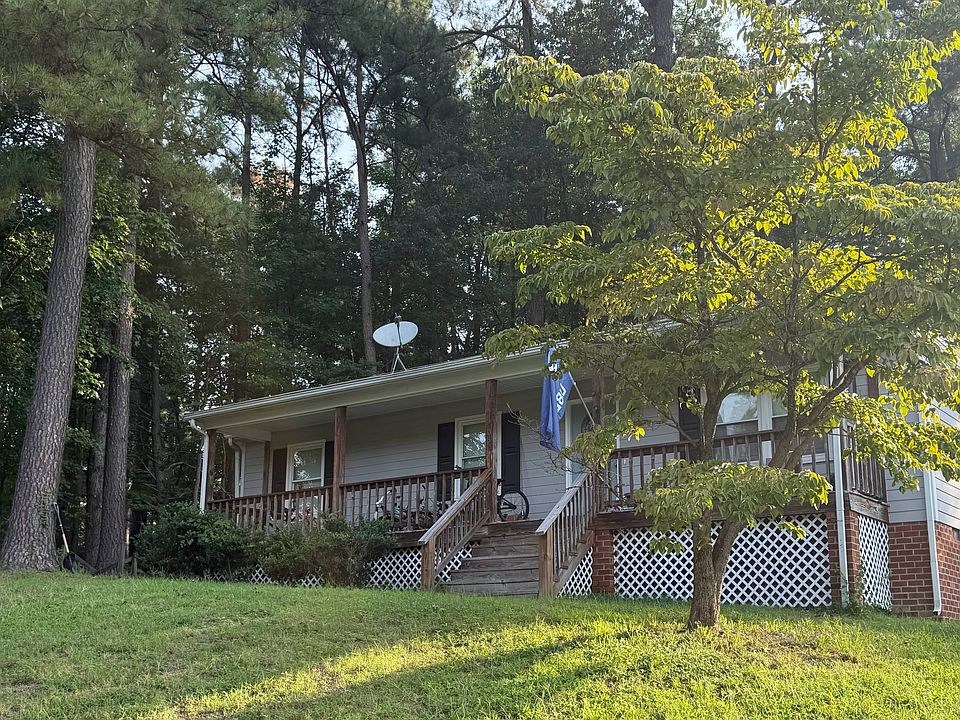 1st image of 7032 Claybird Ln